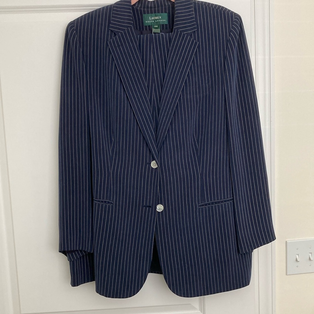 Lauren Ralph Lauren Blue and White Blazer Elegant Pinstripes